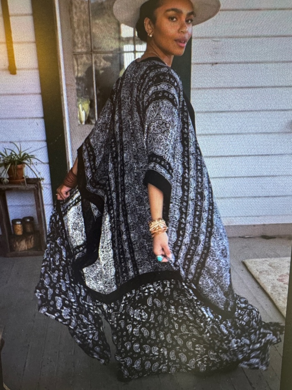 Three Bird Nest Black & White Paisley Kimono Duster one size - Picture 5 of 16